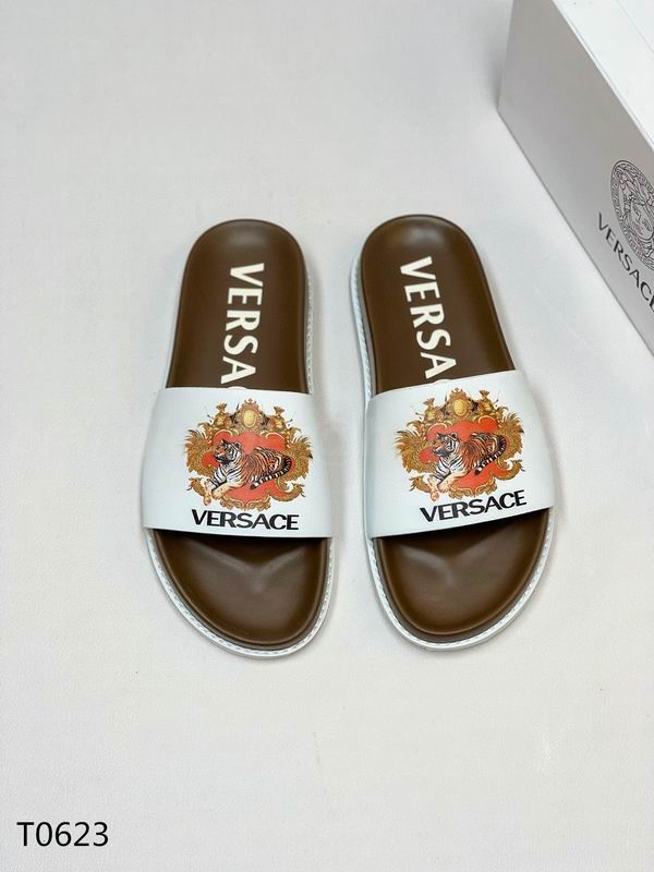 Versace Men's Slippers 27